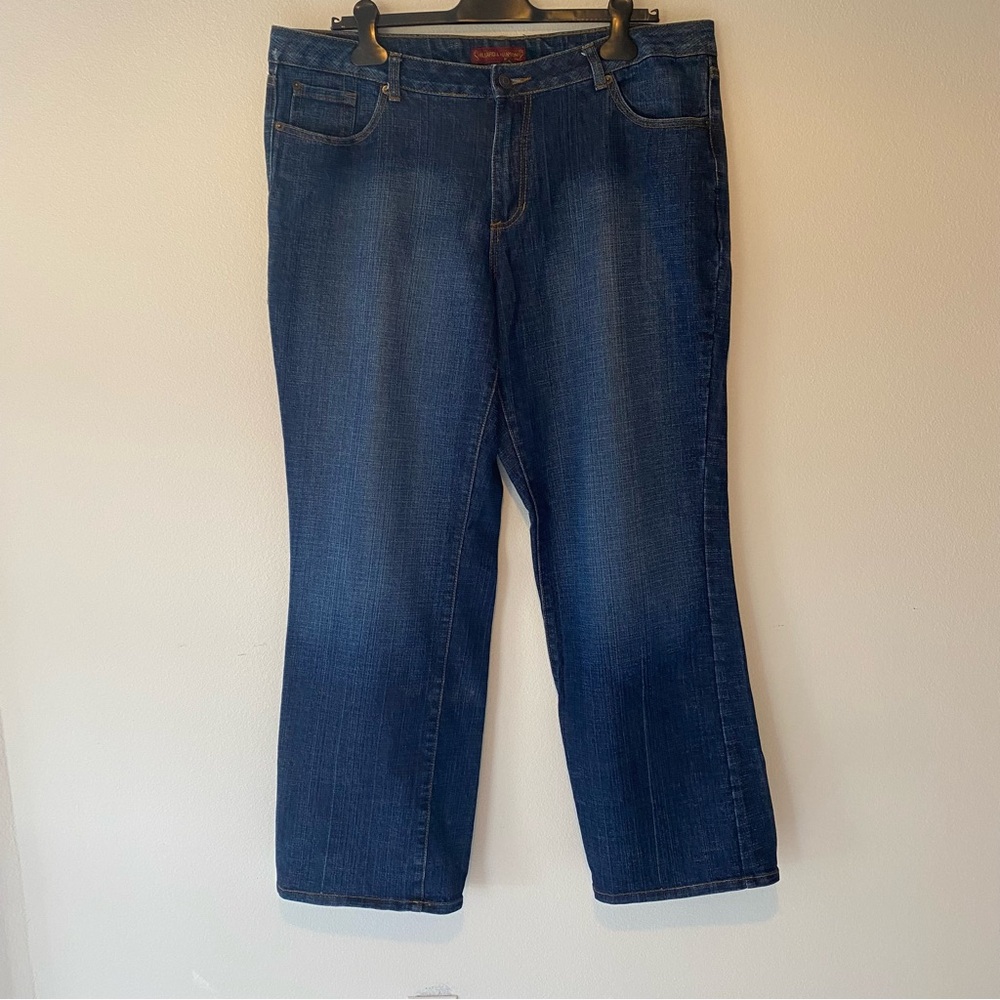 Hillard & Hanson Women’s Jeans Plus size 18W Dark Wash straight wide leg…
